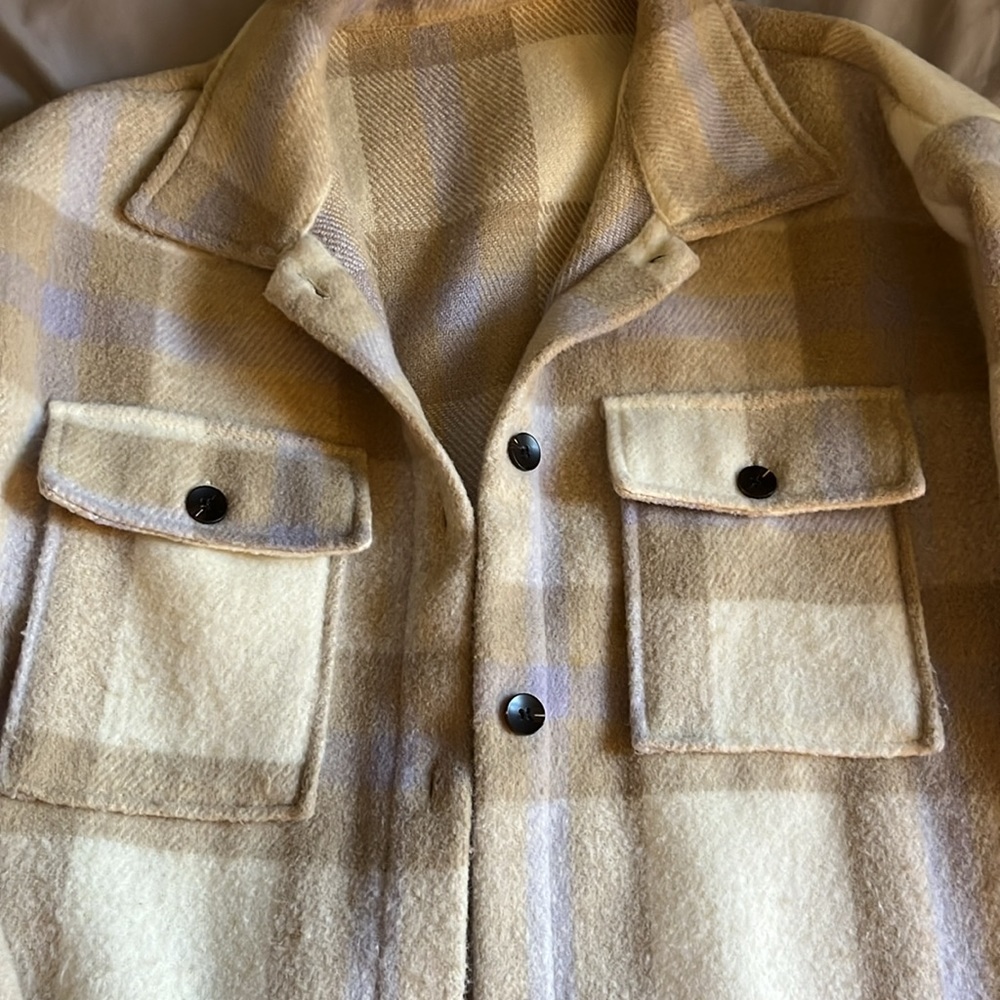 Plaid Jacket/Shacket - Picture 2 of 6